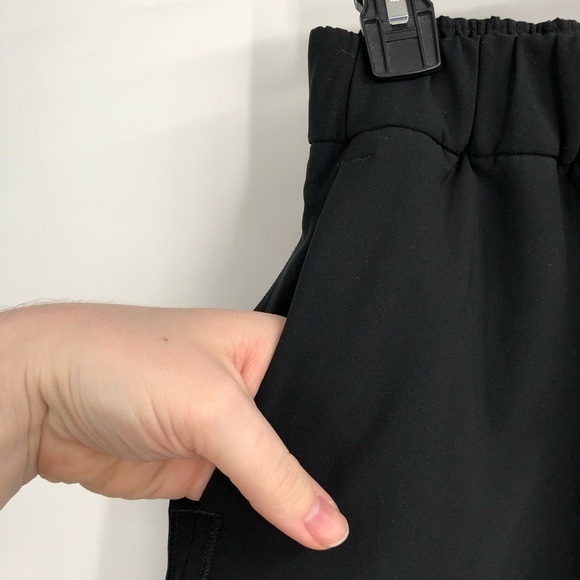 LULULEMON On The Fly Skirt 21" Black 6 W8897S Drawstring Elastic Waist Luxtreme - Picture 7 of 8
